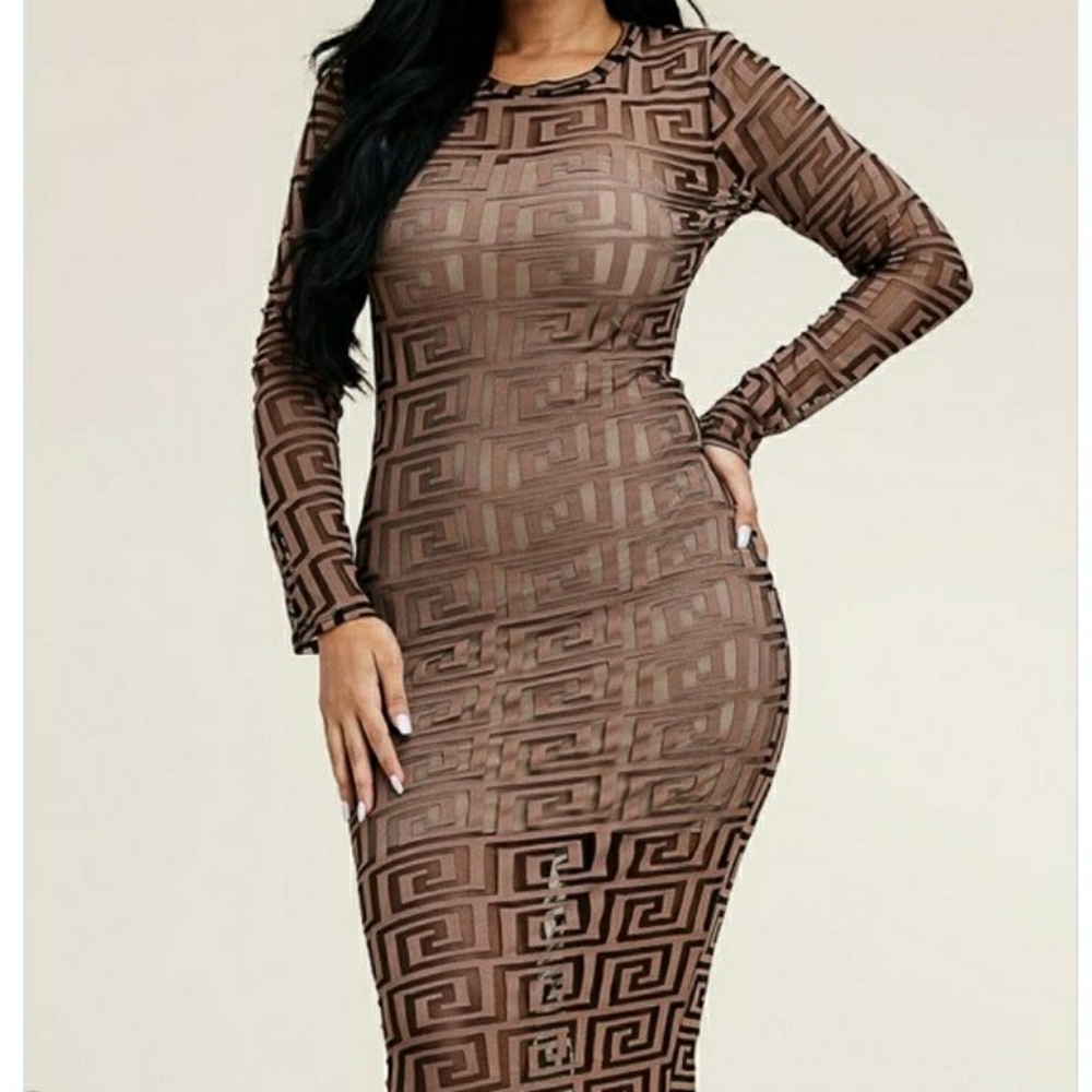 Malaysia Women's Long Sleeve Fashion Dress - Picture 5 of 5